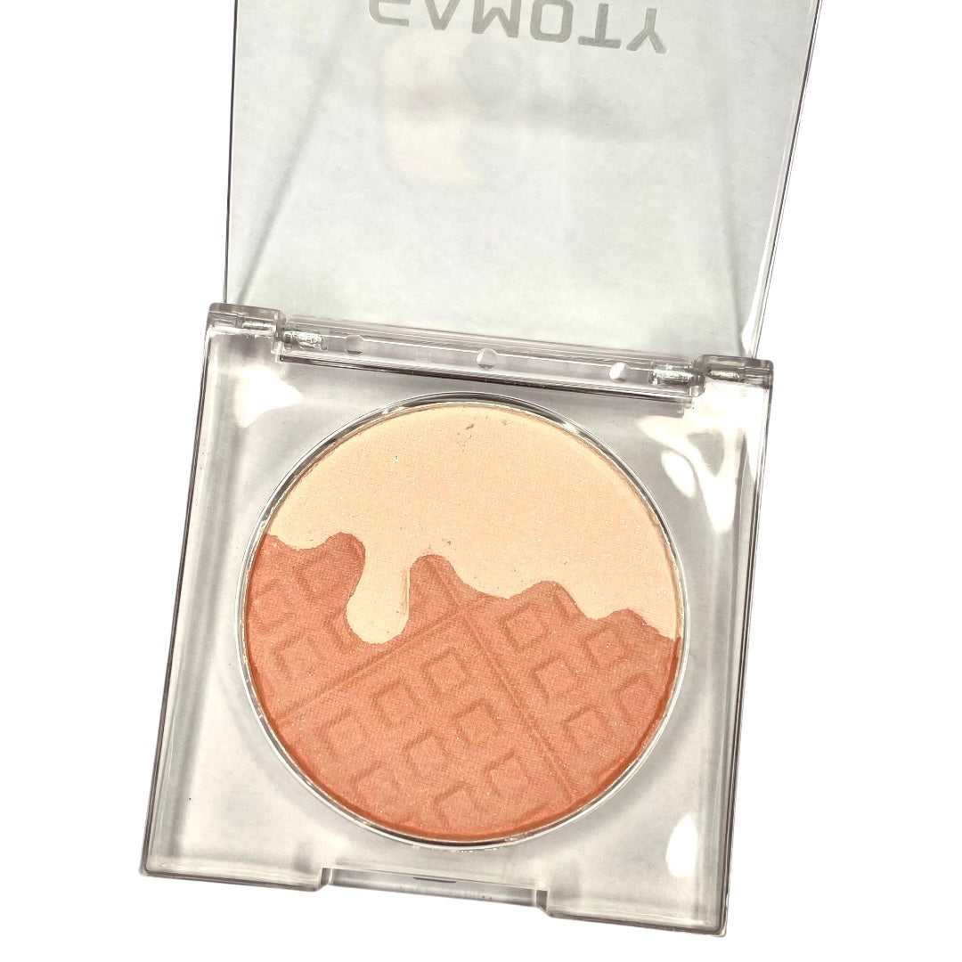 e. Face Blush Famoty