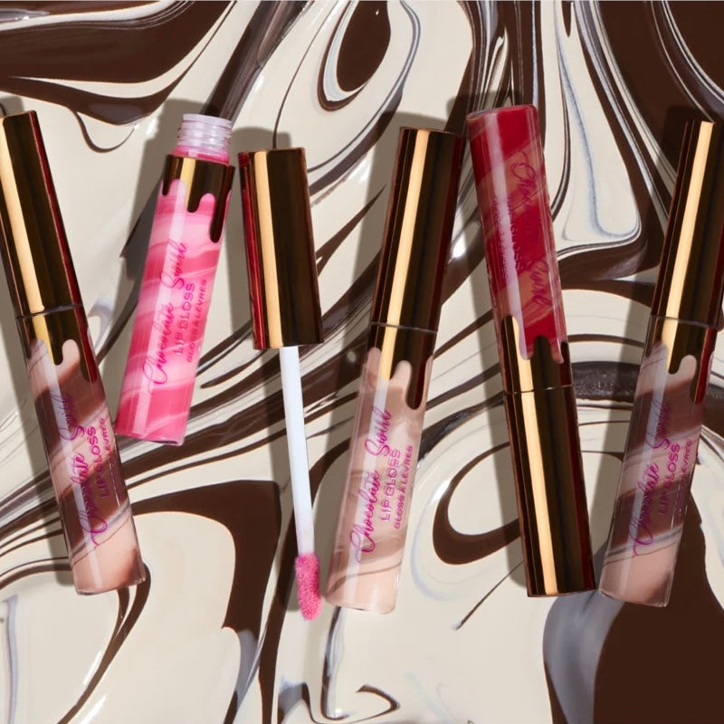 a. Lip Gloss I Heart Revolution Chocolate Marshmallow 7ml