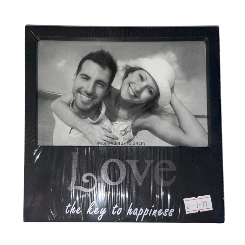 c. Κορνίζα Πλαστική Μαύρη Love 16x16cm